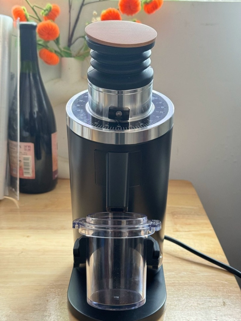Profesjonalny elektryczny młyn – Coffee Grinder Burr Flat recenzja i cena